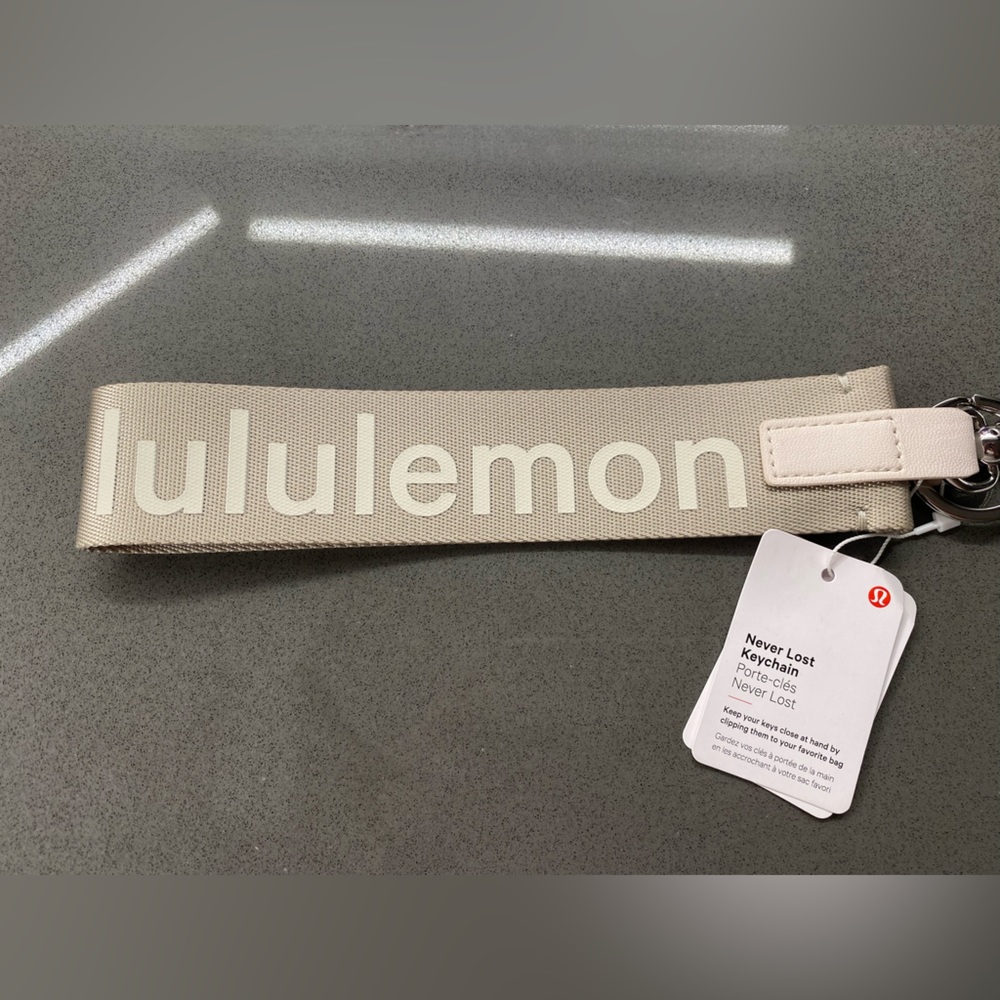 Lululemon Never Lost Key Chain in White Opal